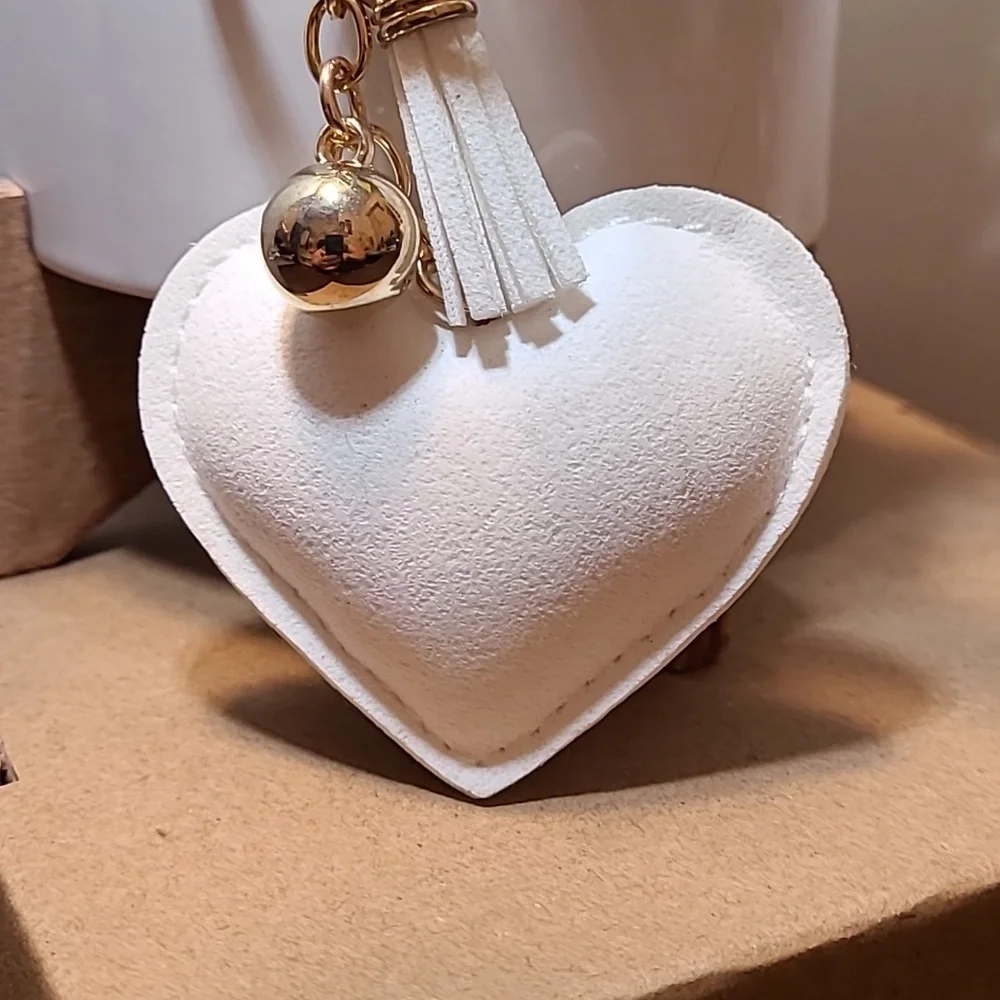 Rhinestone‎ Heart Keychain Purse Charm Bag Charm Gold Ball White Tassel